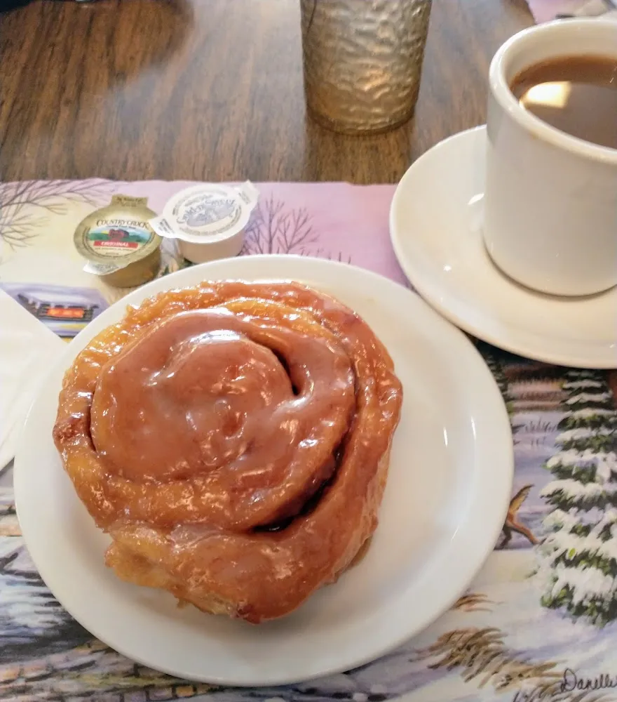 Fresh Caramel Roll